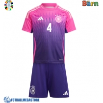 Fotballdrakt Barn Tyskland Jonathan Tah #4 Bortedraktsett EM 2024 Kortermet (+ Korte bukser)